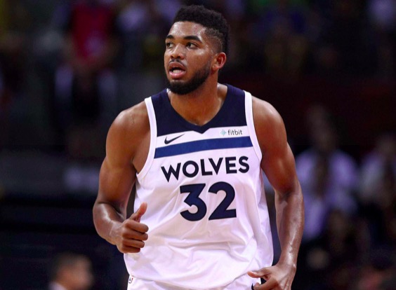 在与法国队 在与法国队