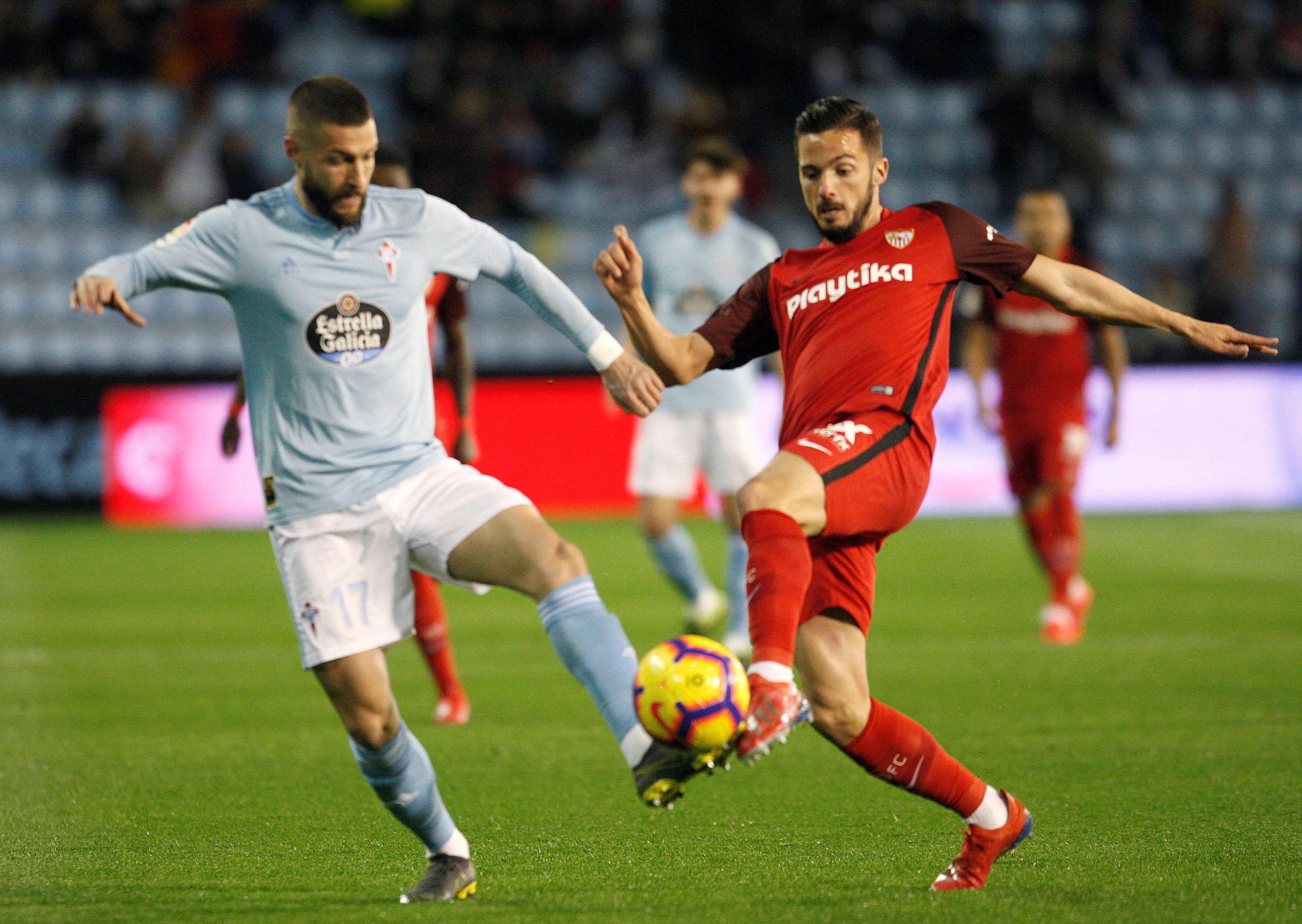 际赛场上代 际赛场上代